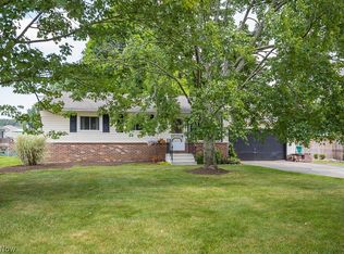 1931 Glenwood Dr, Twinsburg, OH 44087
