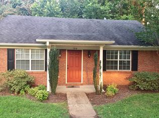 104 Twin Oaks Cv, Oxford, MS 38655