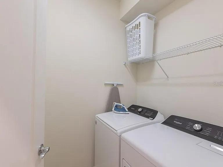 7215 Oakmoss Loop — Photo 14