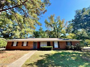 5808 Deer Trl, Jackson, MS 39211