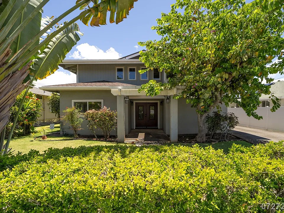 237 Kihapai St