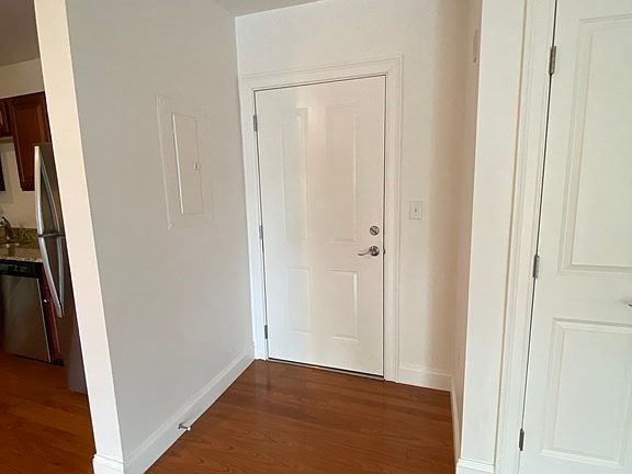 5th image of 21 Messenger St APT 106