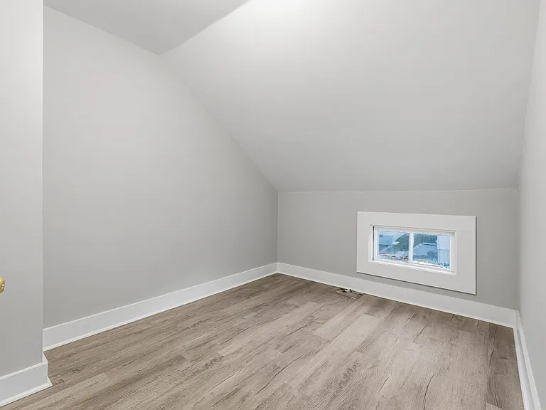 255 Rodman St #4 — Photo 8