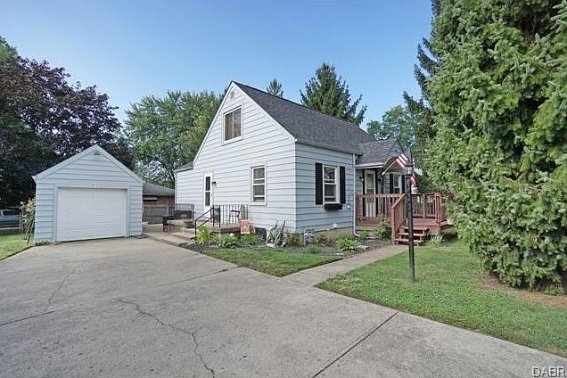 1st image of 4616 Roosevelt Ave