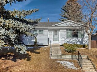 5232 S 44th Ave NW, Calgary, AB T3A 0L8