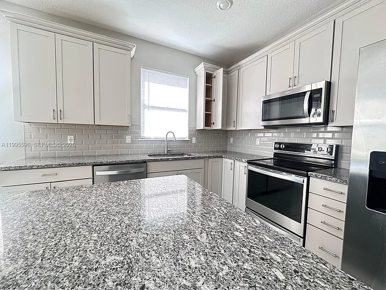 4016 Basket Oak Cir — Photo 15