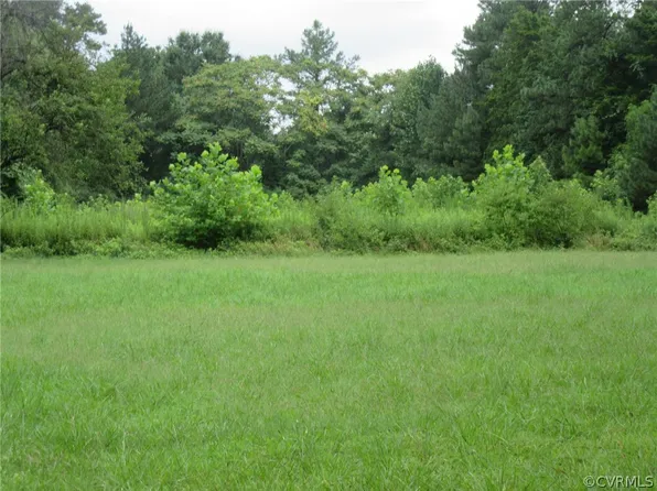 13-13A-13C Simmons Ave, Petersburg, VA 23803