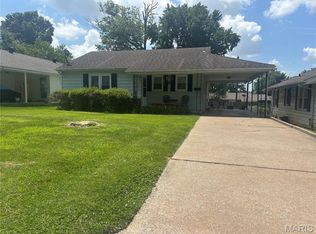1819 College St, Cape Girardeau, MO 63703
