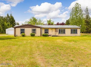 9619 N Hauser Lake Rd, Hauser, ID 83854