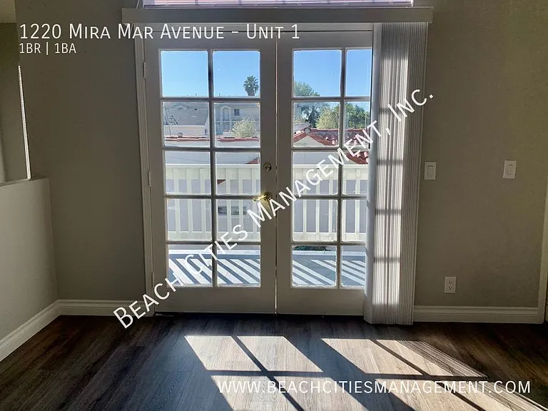 1220 Mira Mar Ave #1 — Photo 28