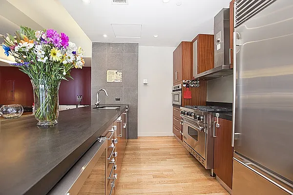 Sold by Nest Seekers International | media 39