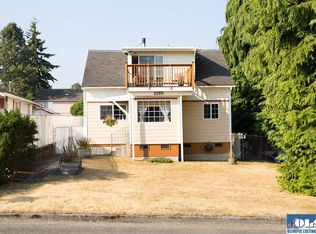 1120 W 7th St, Port Angeles, WA 98363