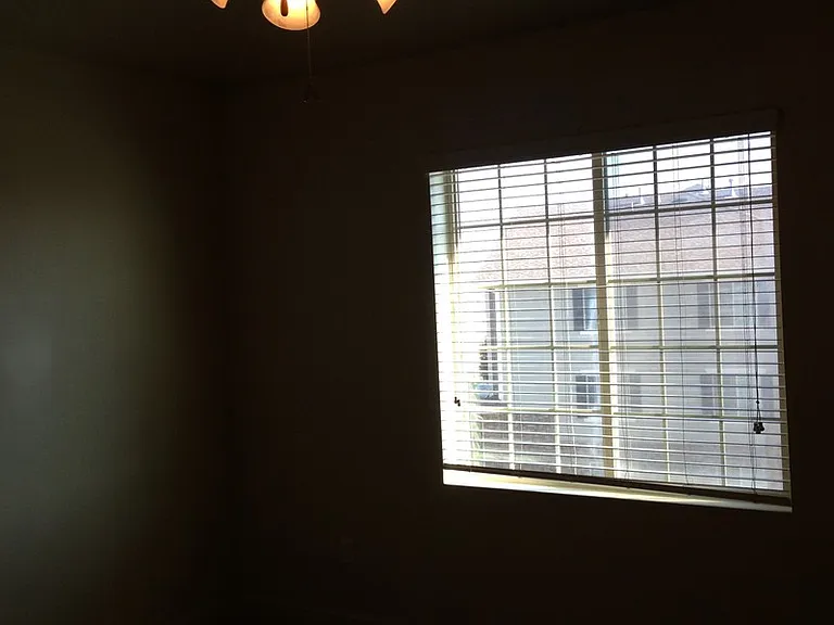 179 W Springview Dr — Photo 10
