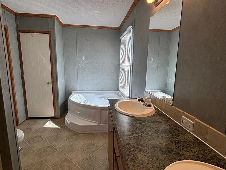 6456 Back Creek Rd — Photo 35