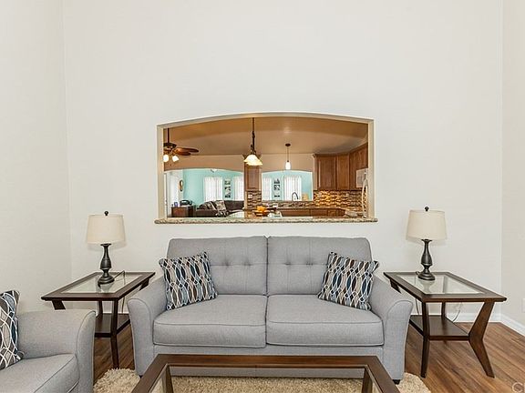 4th image of 6620 Mesada St