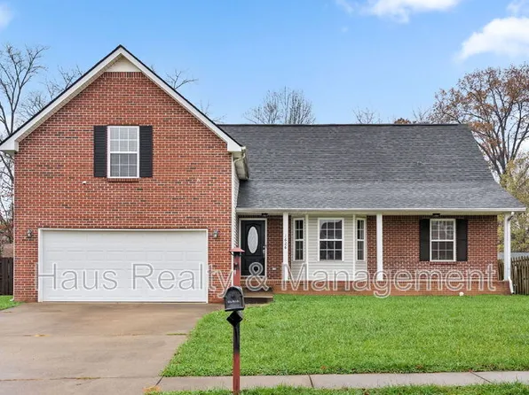 1626 Autumn Dr, Clarksville, TN 37042