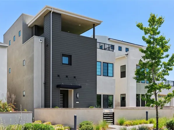 121 Bosal, Irvine, CA 92618