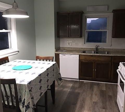 2nd image of 606 Brynford Ave