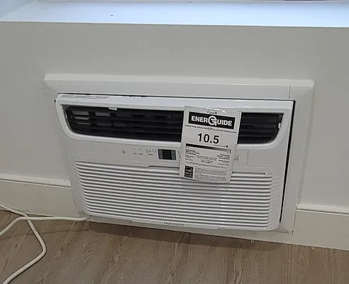 Rented by Plaza Real Estate Group | media 6