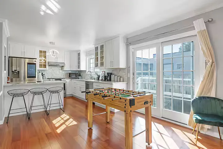 350 Buckingham Rd #A — Photo 16