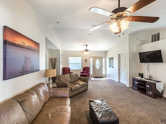 3rd image of 147 Lindsay Dr