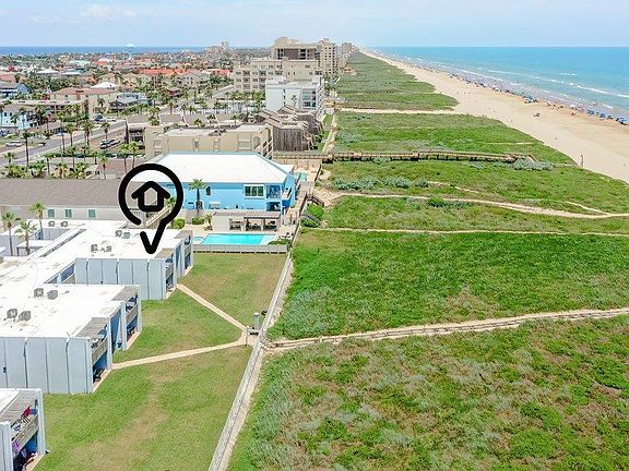 3rd image of 2308 Gulf Blvd #108