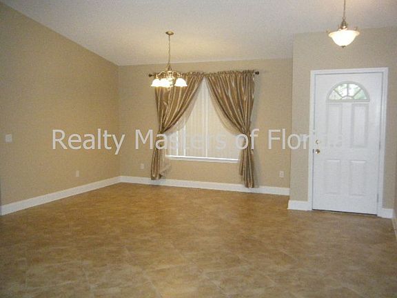 4th image of 4367 Carol Ct