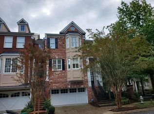 1044 Emory Parc Pl, Decatur, GA 30033