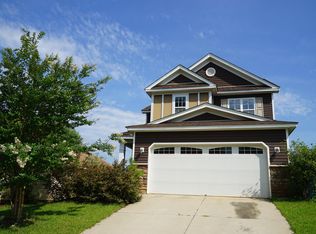209 Beckenham St, Lexington, SC 29072