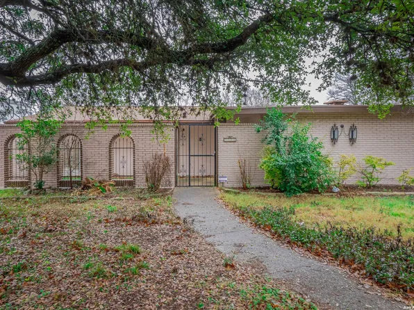 4006 Mount Laurel Dr, San Antonio, TX 78240