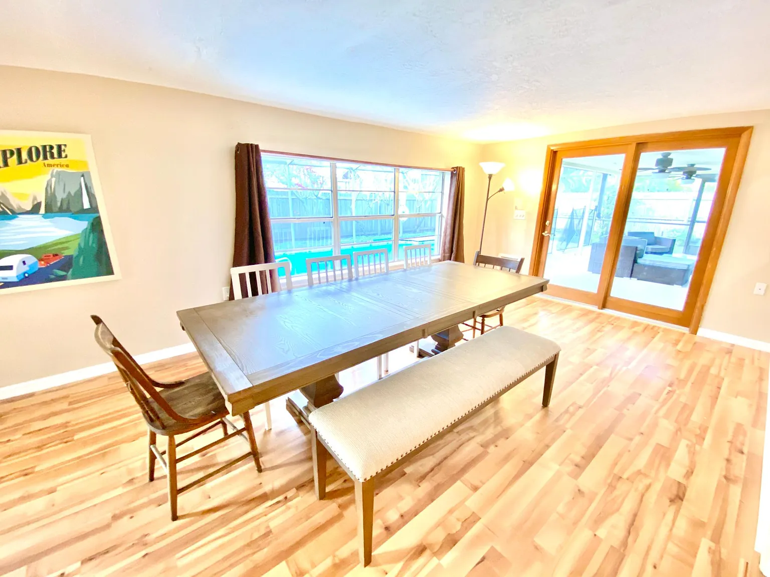 432 Penguin Dr — Photo 2