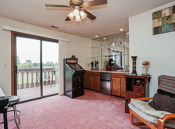 5th image of 554 Elizabeth Dr #D
