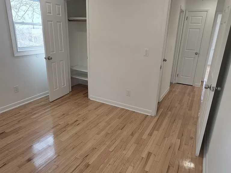 5200 Meadowview Ave #2 — Photo 26