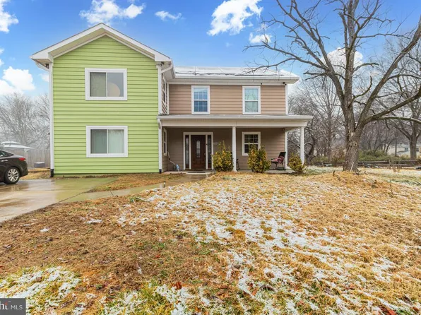 3608 Osborne Ct, Waldorf, MD 20602