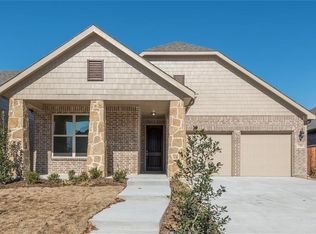 725 Louisville Rd, Savannah, TX 76227