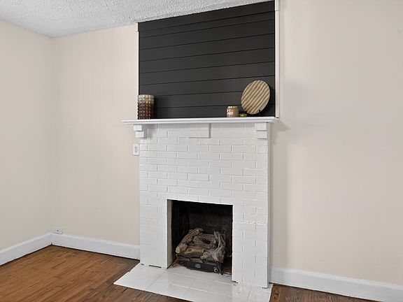 4th image of 130 Virginia Ave