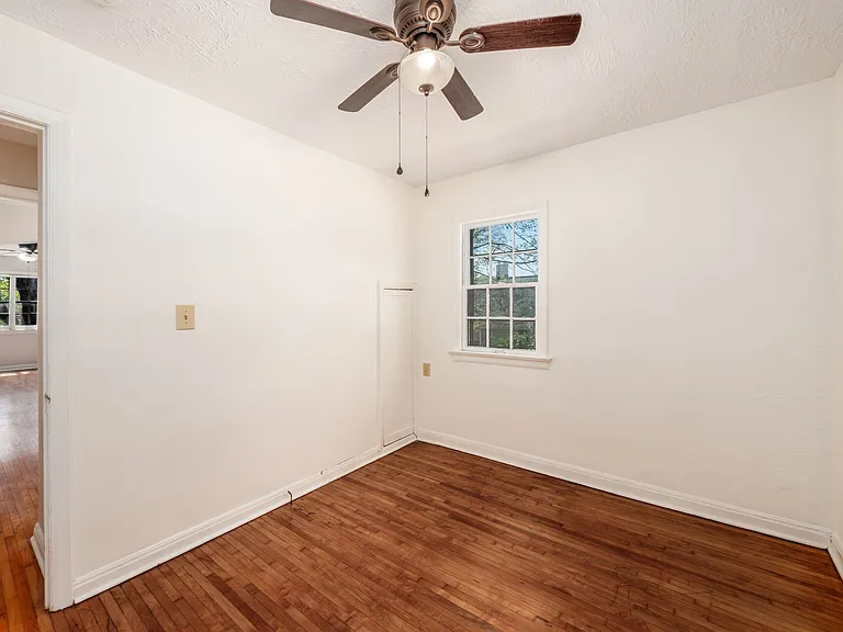 134 W Tulane Rd #B — Photo 25