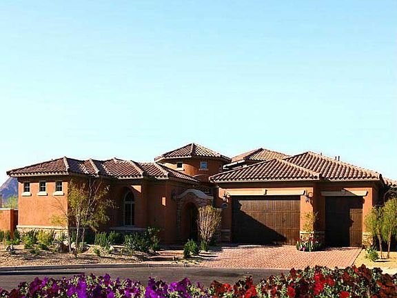 4 Camino La Venta sits on a Private Cul-de-sac