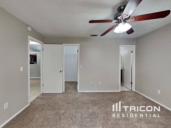 5th image of 7703 Lakeside Woods Dr
