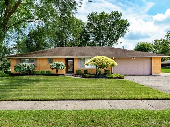 408 Westview Pl, Englewood, OH 45322