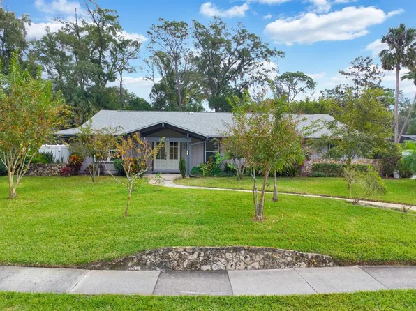 324 Valley Dr, Longwood, FL 32779
