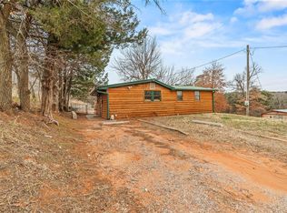 21375 E 7th St, Hinton, OK 73047