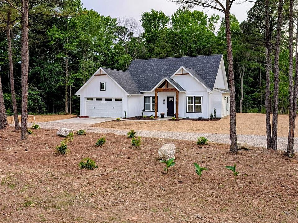 2nd image of 725 Potter Rd