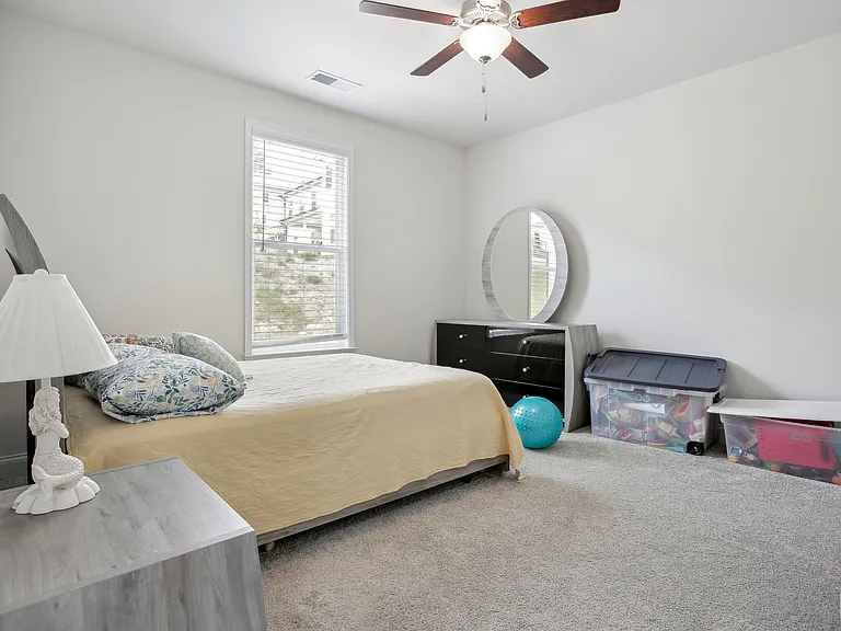 7925 Tiberon Pkwy #0 — Photo 28