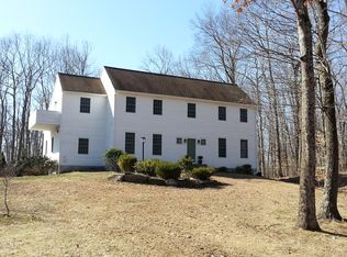 27 Beaver Bog Rd, New Fairfield, CT 06812