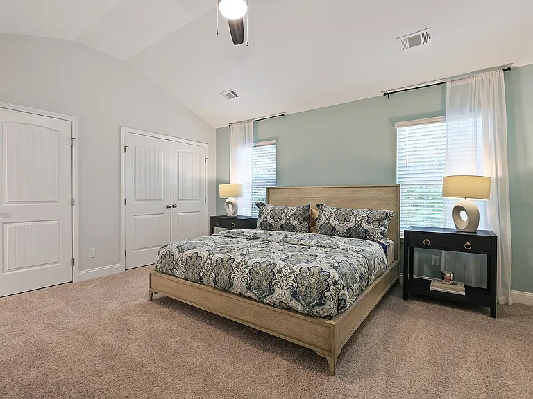 102 Lusk Ln — Photo 26