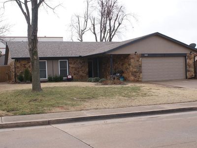 140 W Olympic Dr, Yukon, OK, 73099