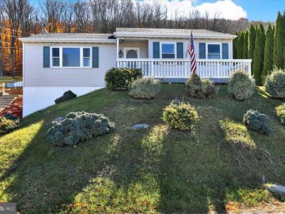 496 E Bacon St, Pottsville, PA, 17901