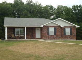 10934 Hunters Creek Rd, Holts Summit, MO 65043