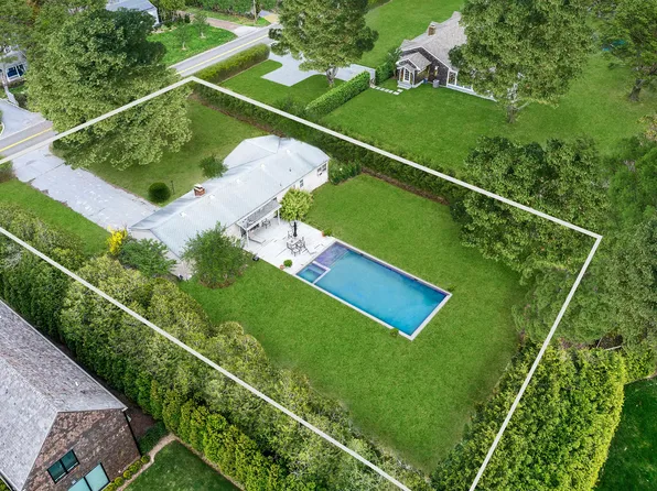 148 Upper 7 Ponds Rd, Water Mill, NY 11976